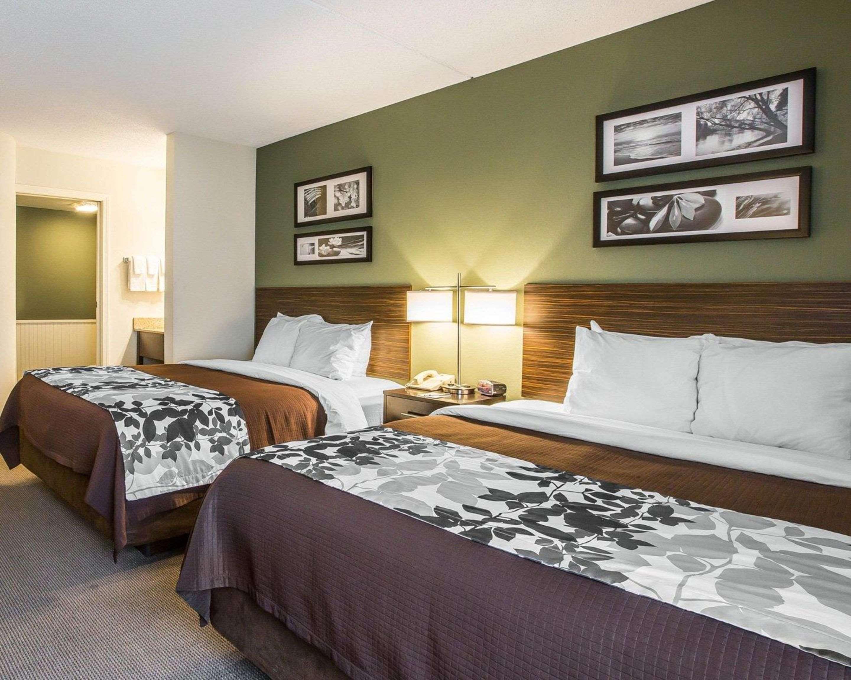 Sleep Inn & Suites Queensbury - Lake George Экстерьер фото