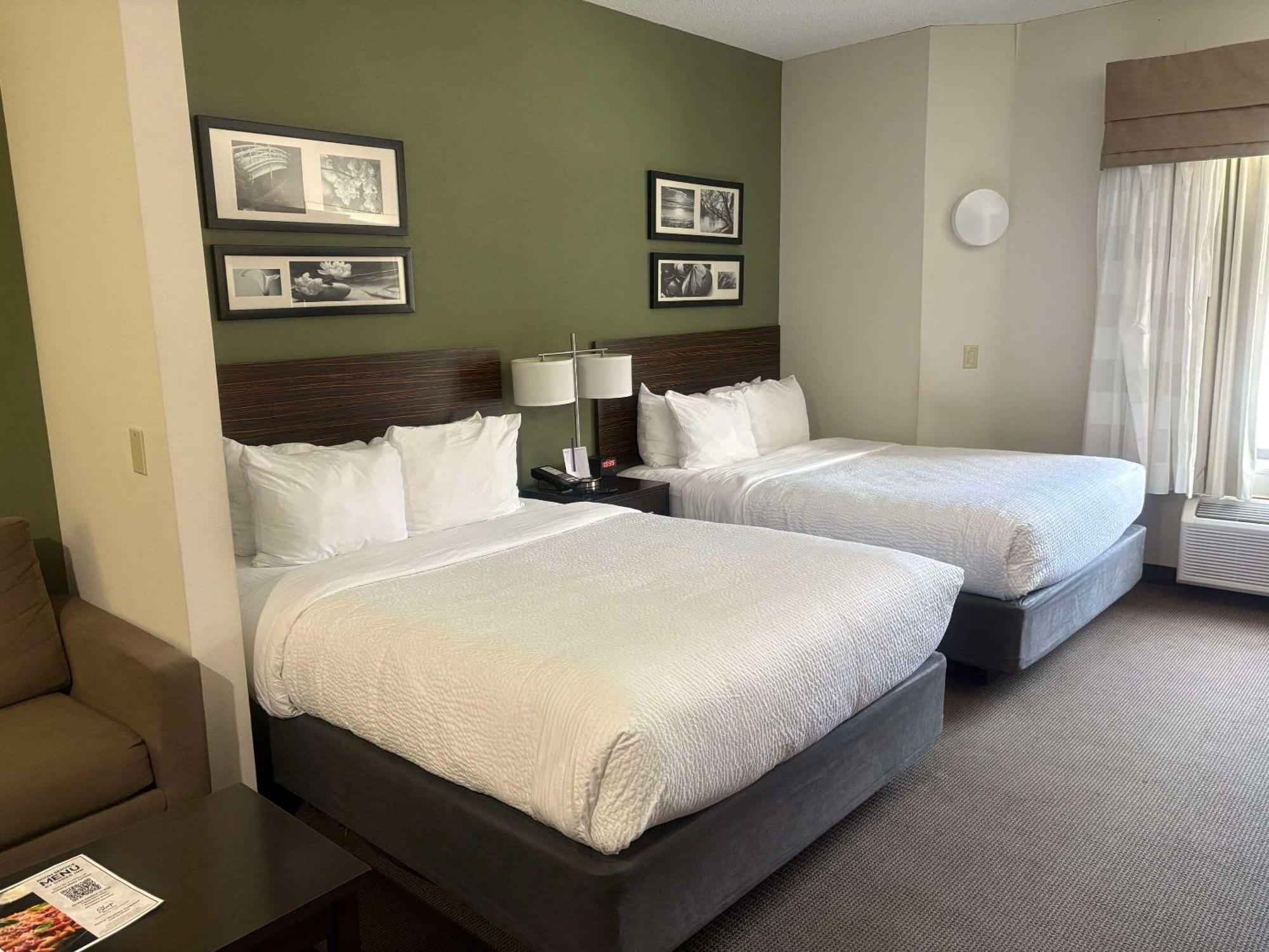 Sleep Inn & Suites Queensbury - Lake George Экстерьер фото